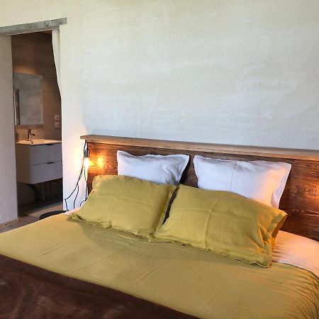 Cote Tiretaine Bed & Breakfast Orcines Eksteriør bilde