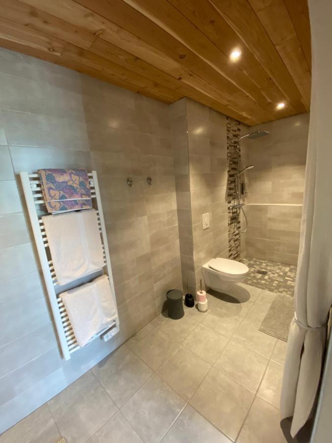Cote Tiretaine Bed & Breakfast Orcines Eksteriør bilde